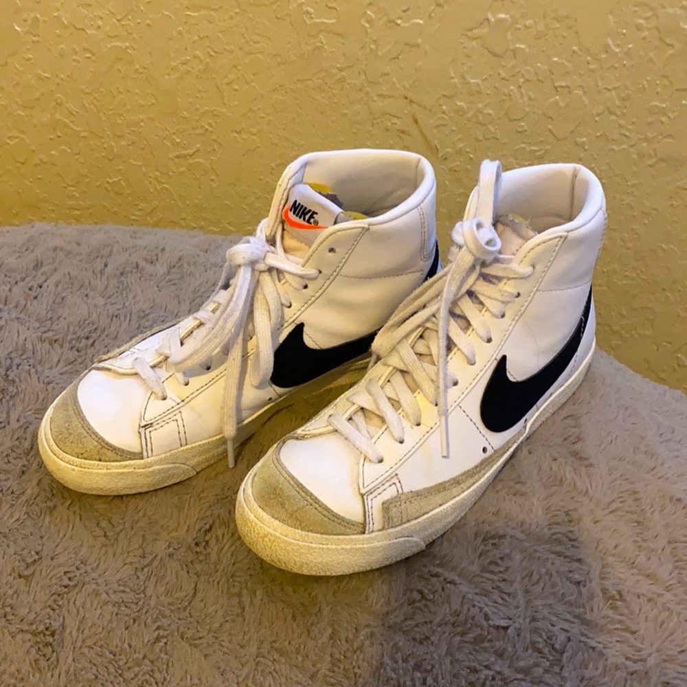 Nike women shoes
